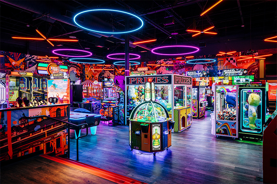 Large, colorful arcade with lots of big games