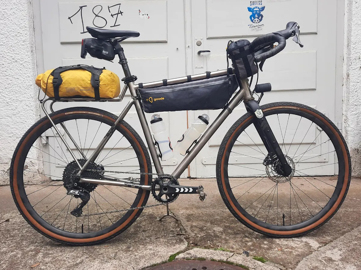 Bikes of Dead Ends and Dolci 2025 – DotWatcher.cc