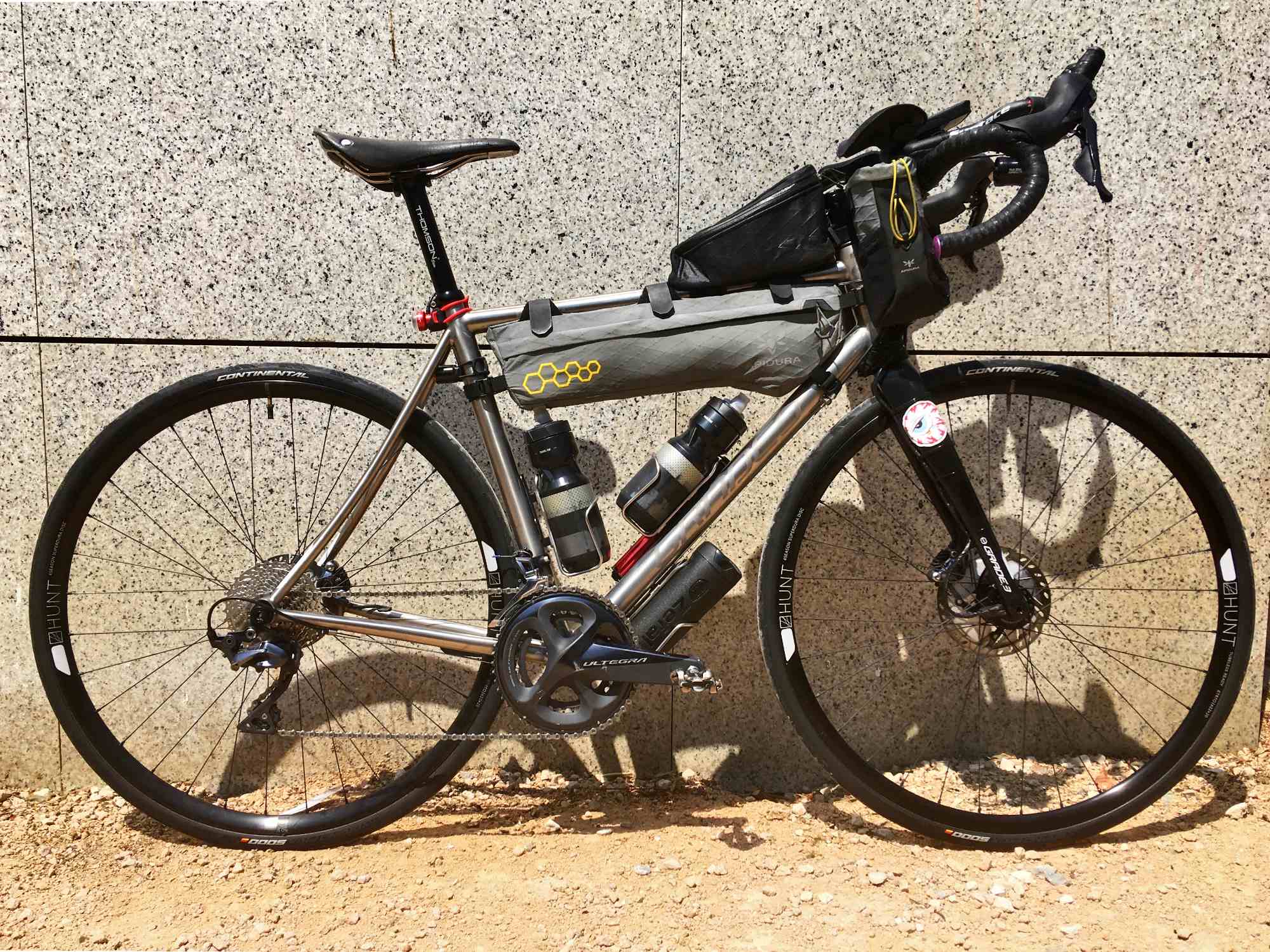 volcano alpha road bike