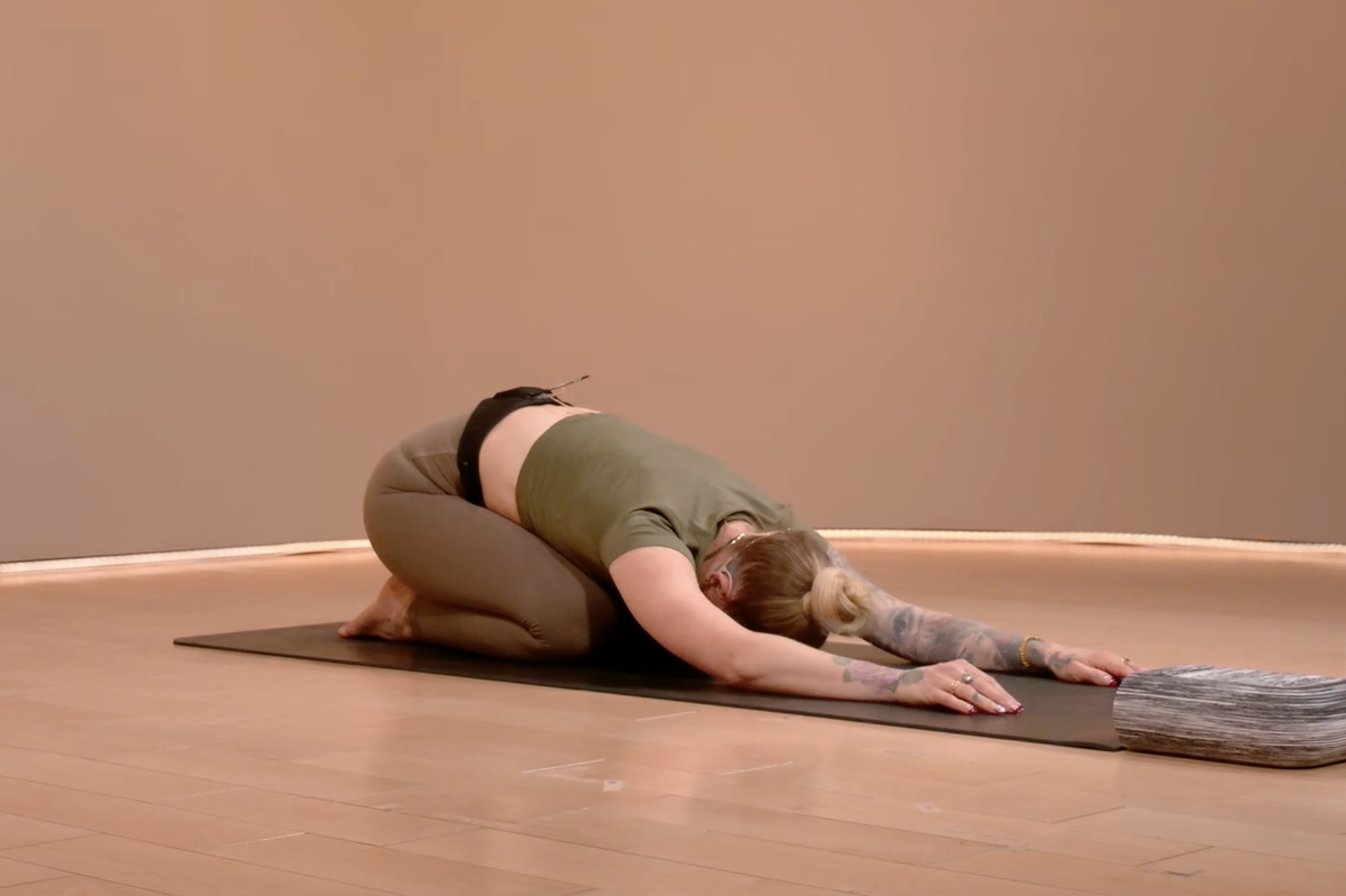 Child Pose Yoga Steps For Beginners - Infoupdate.org