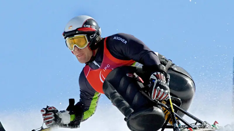 Ottobock brand ambassador and sports legend Martin Braxenthaler on his monoski.