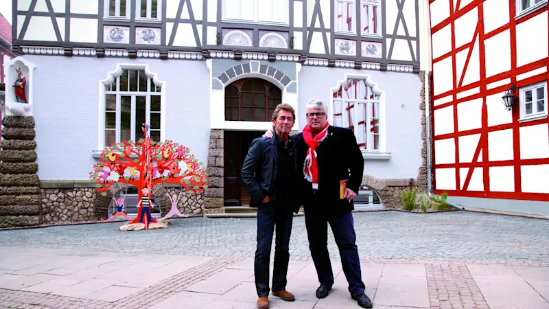 p_maffay_u_hg_naeder_vor_tabalugahaus