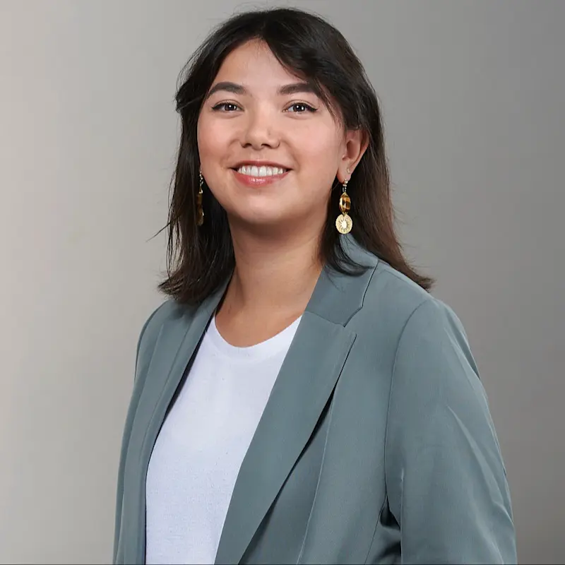 Nadine Winter, Dual Student Corporate Communications