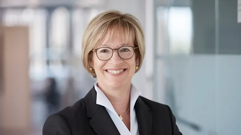 KATHRIN DAHNKE TO HEAD THE FINANCE DEPARTMENT AS EXECUTIVE DIRECTOR AND BECOME A
MEMBER OF THE MANAGEMENT BOARD