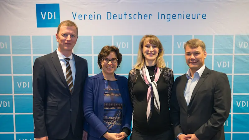 DR.-ING. SIMONE OEHLER AWARDED RING OF HONOUR BY THE VDI