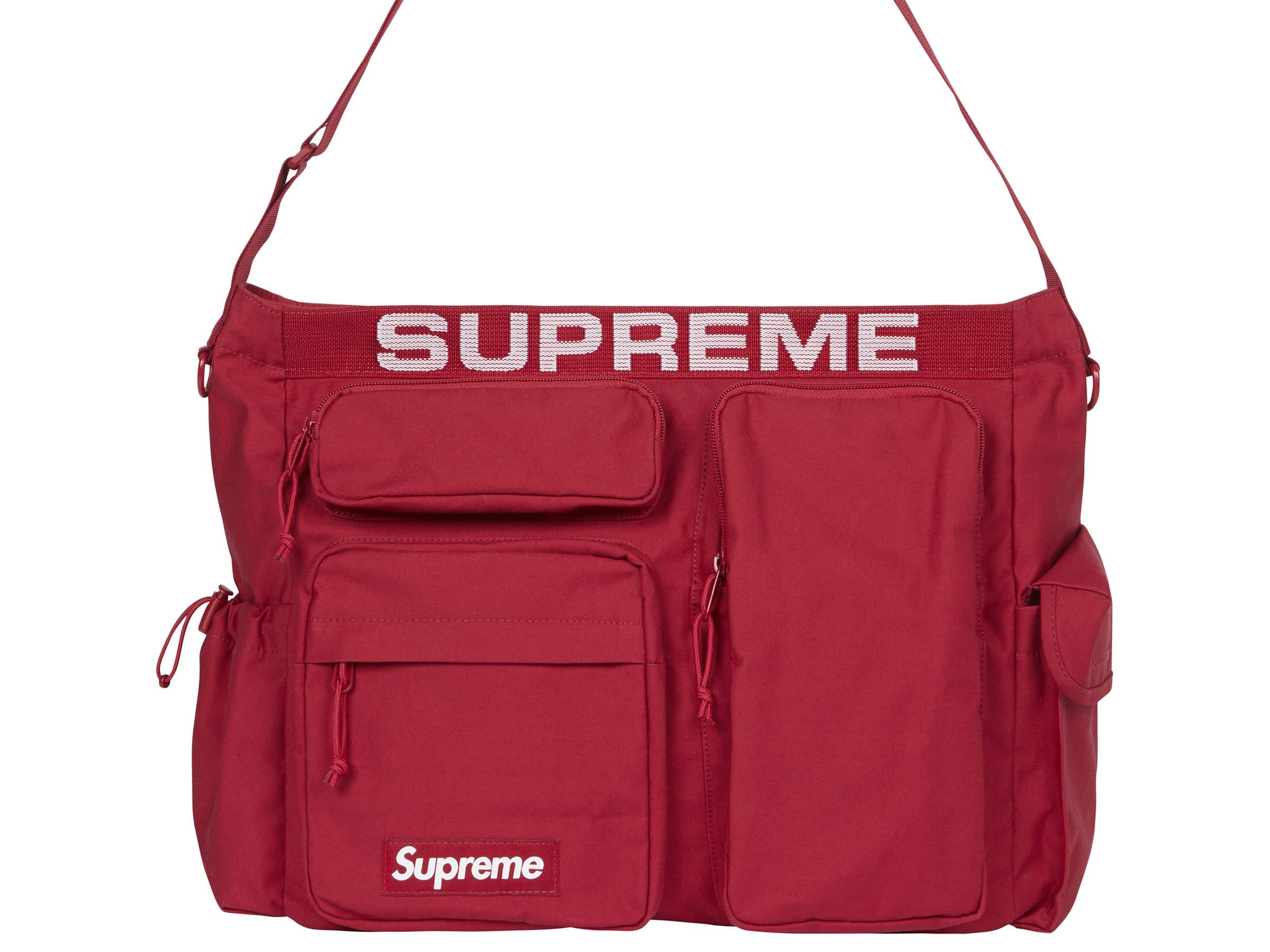 Supreme Field Backpack 37L Red 赤 バッグ リュック/バックパック