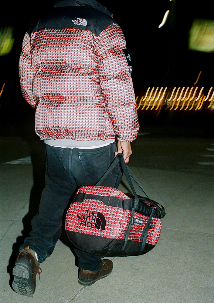 Supreme Reveal Studded Print The North Face Collection - SLN Official