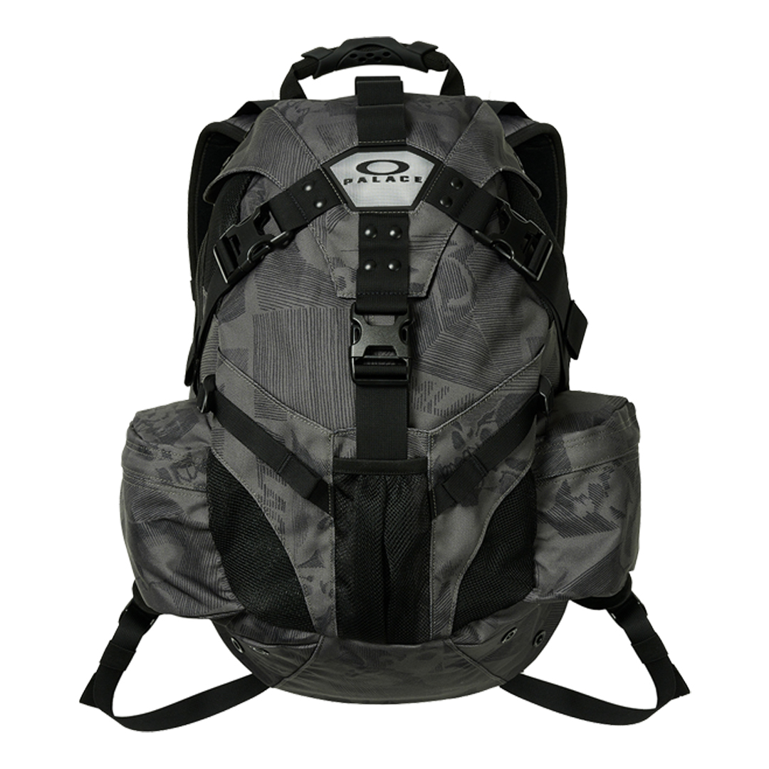 Palace x Oakley Backpack Palace Skateboards SLN Official