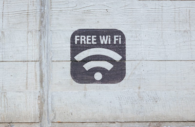 paul-hanaoka-KRAk 61pgTo-unsplash-free-wifi