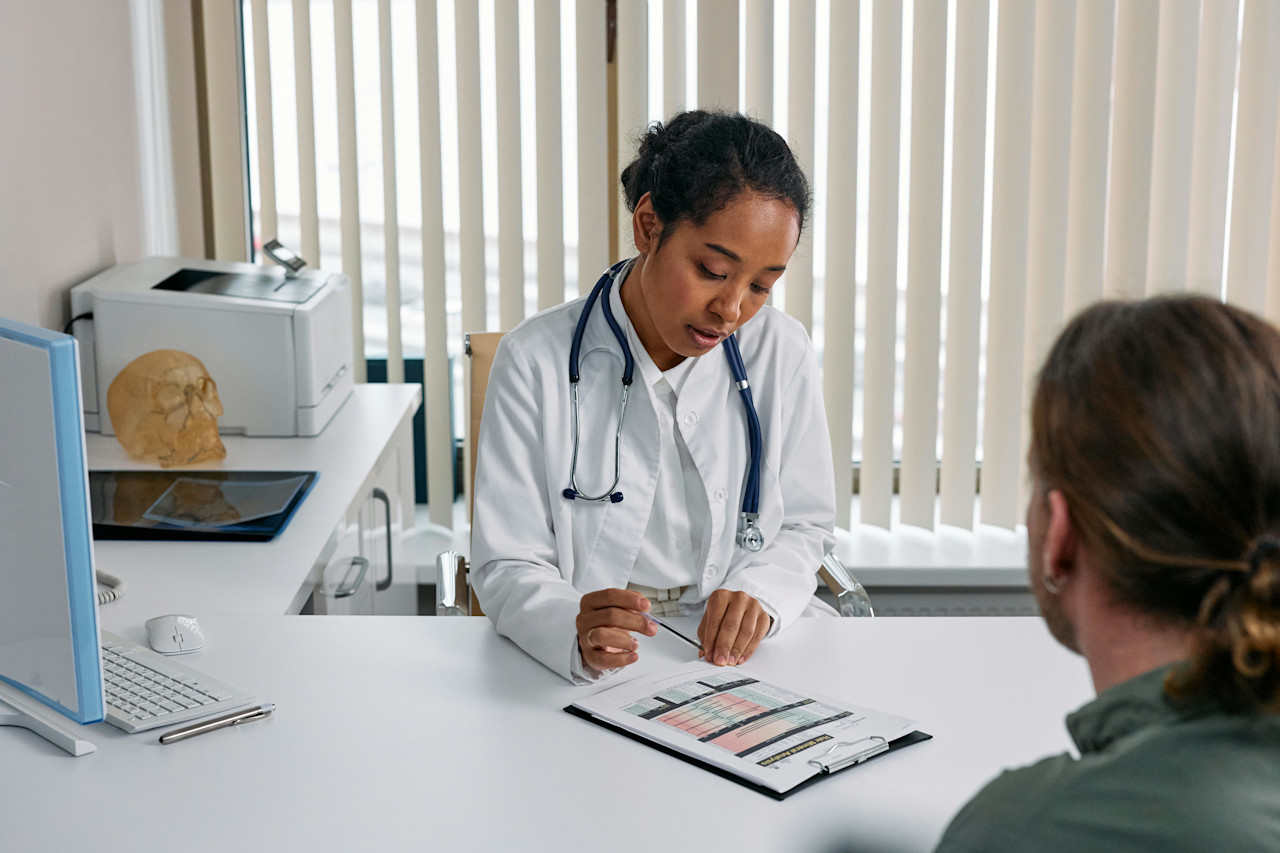 252028 | Responsible AI for Clinical Decision Support RACliDeS pexels-cottonbro-7578803.jpg