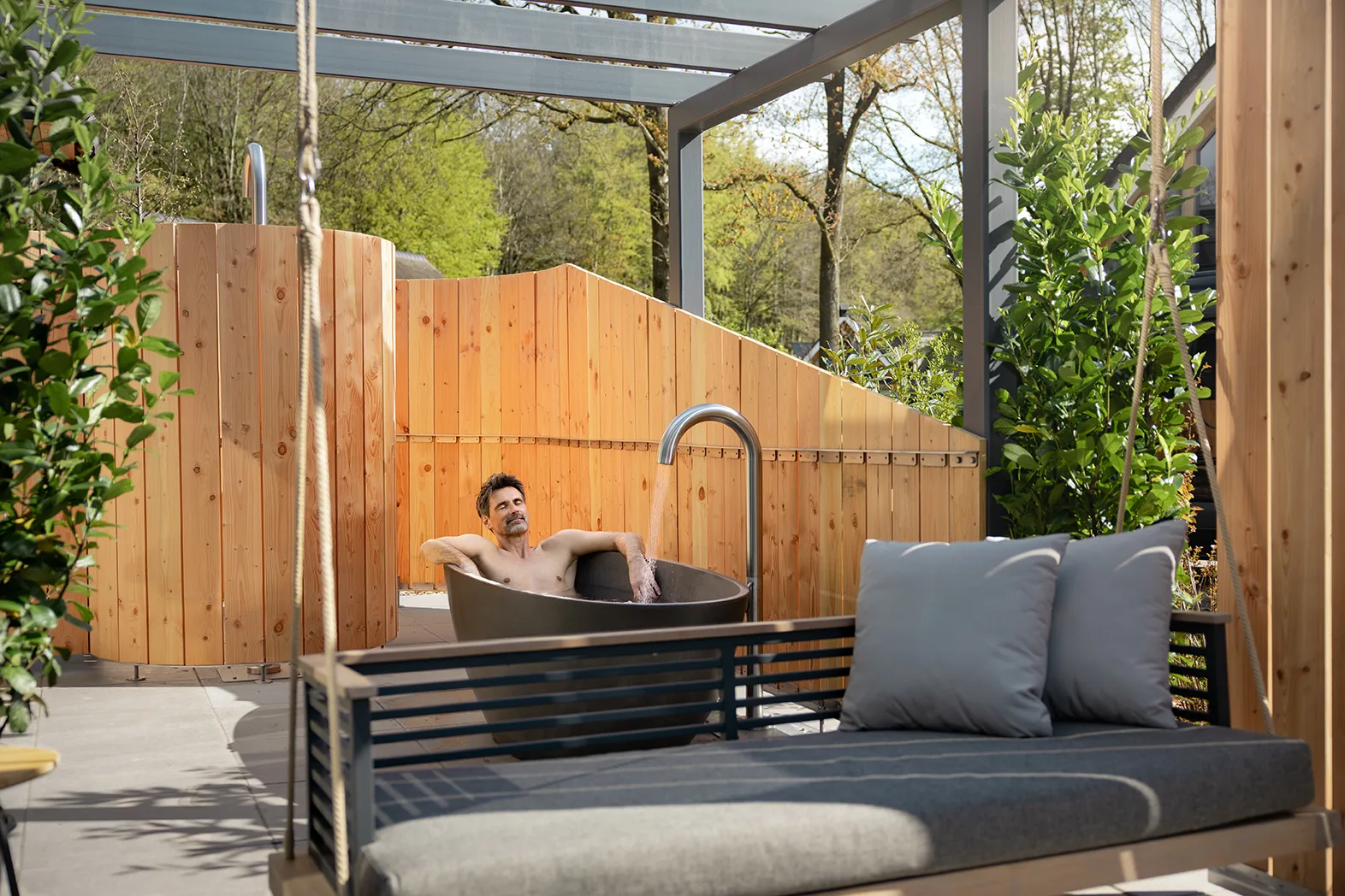 Kontour by StR - JPEG - 2050