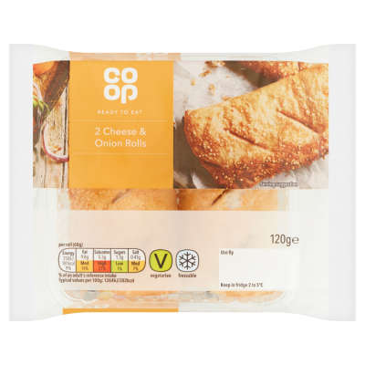 Co-op 2 pack cheese and onion rolls 120g