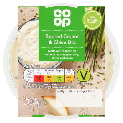 Co-op Soured Cream and Chive Dip 200g 