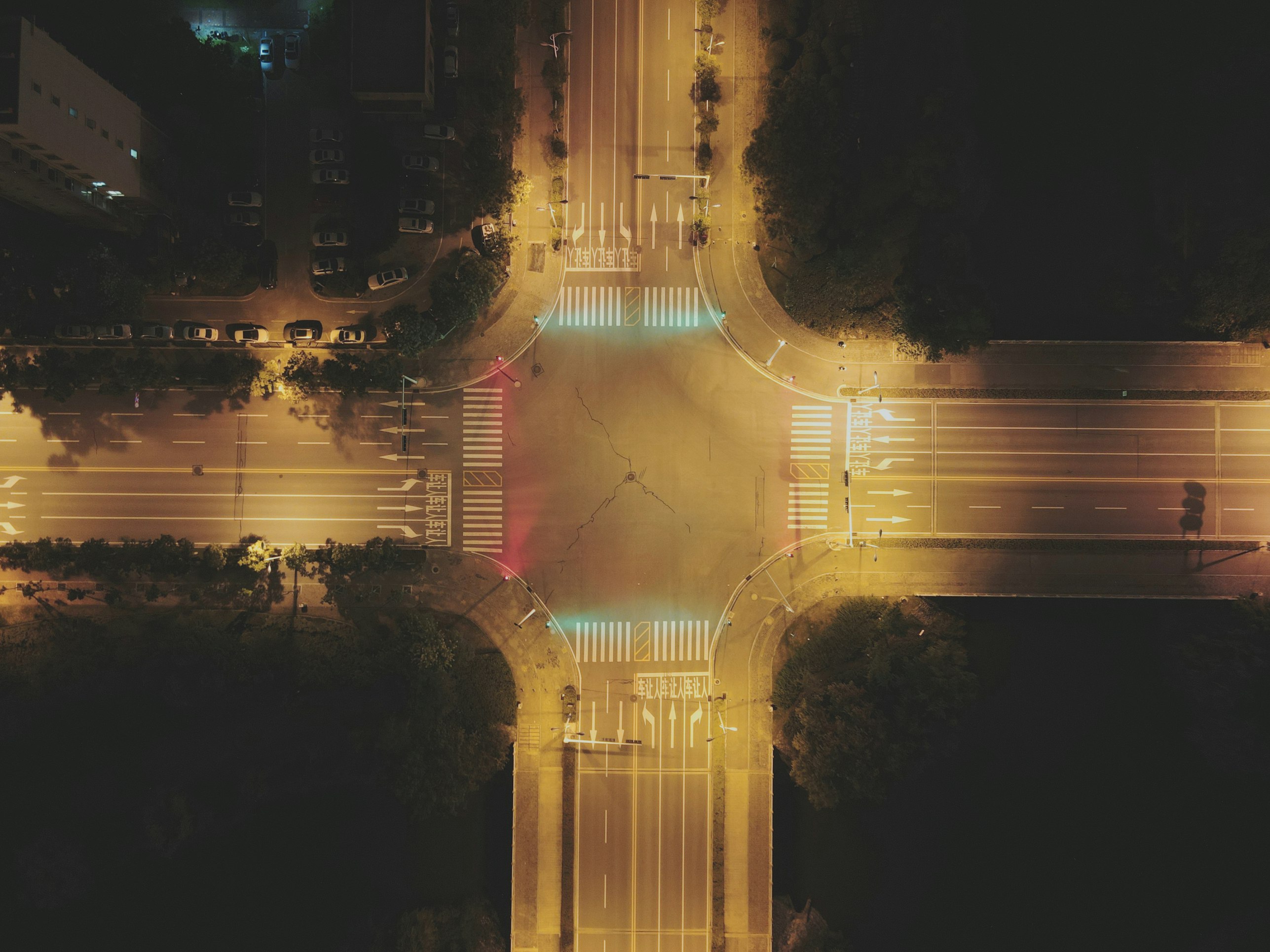 Retail at a Crossroad: Competing in the Age of AI Agents
