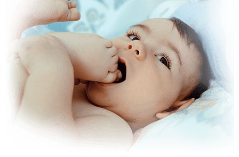 header-213-babypflege-beim-wickeln-und-wundschutz-de-de
