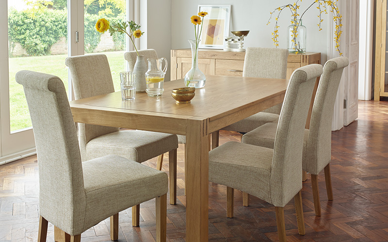 Light Oak Dining Table and Chairs Alto Oak Furnitureland