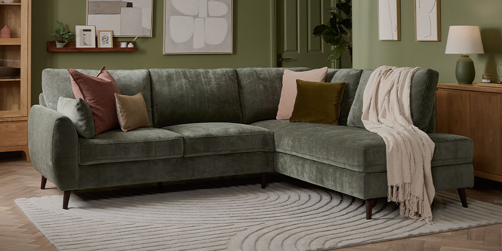 DesktopHeader-Nova Corner Chaise - Canna Green Angle