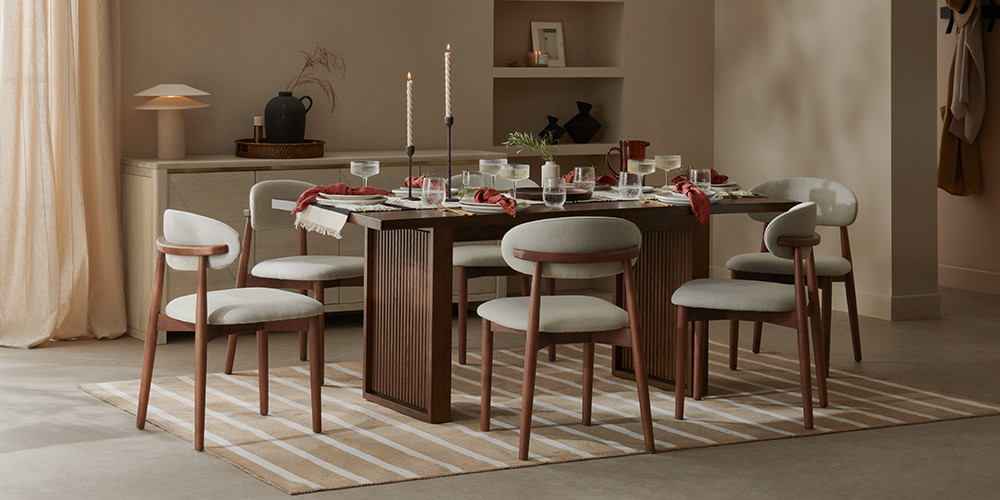 3725 LookBook Header 1000x500px Dining Set