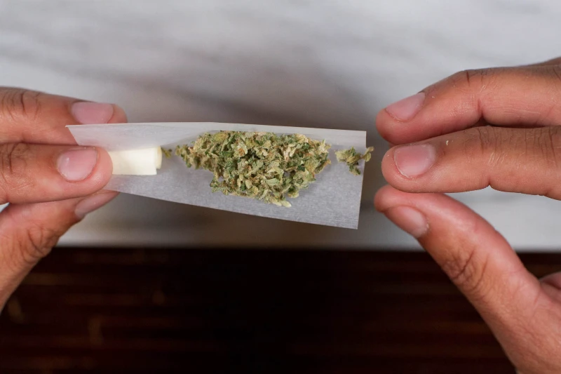 How to Roll a Joint Step 7