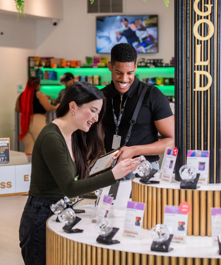 Cova vs. Flowhub: Choosing the Best Dispensary Software | Meadow Blog