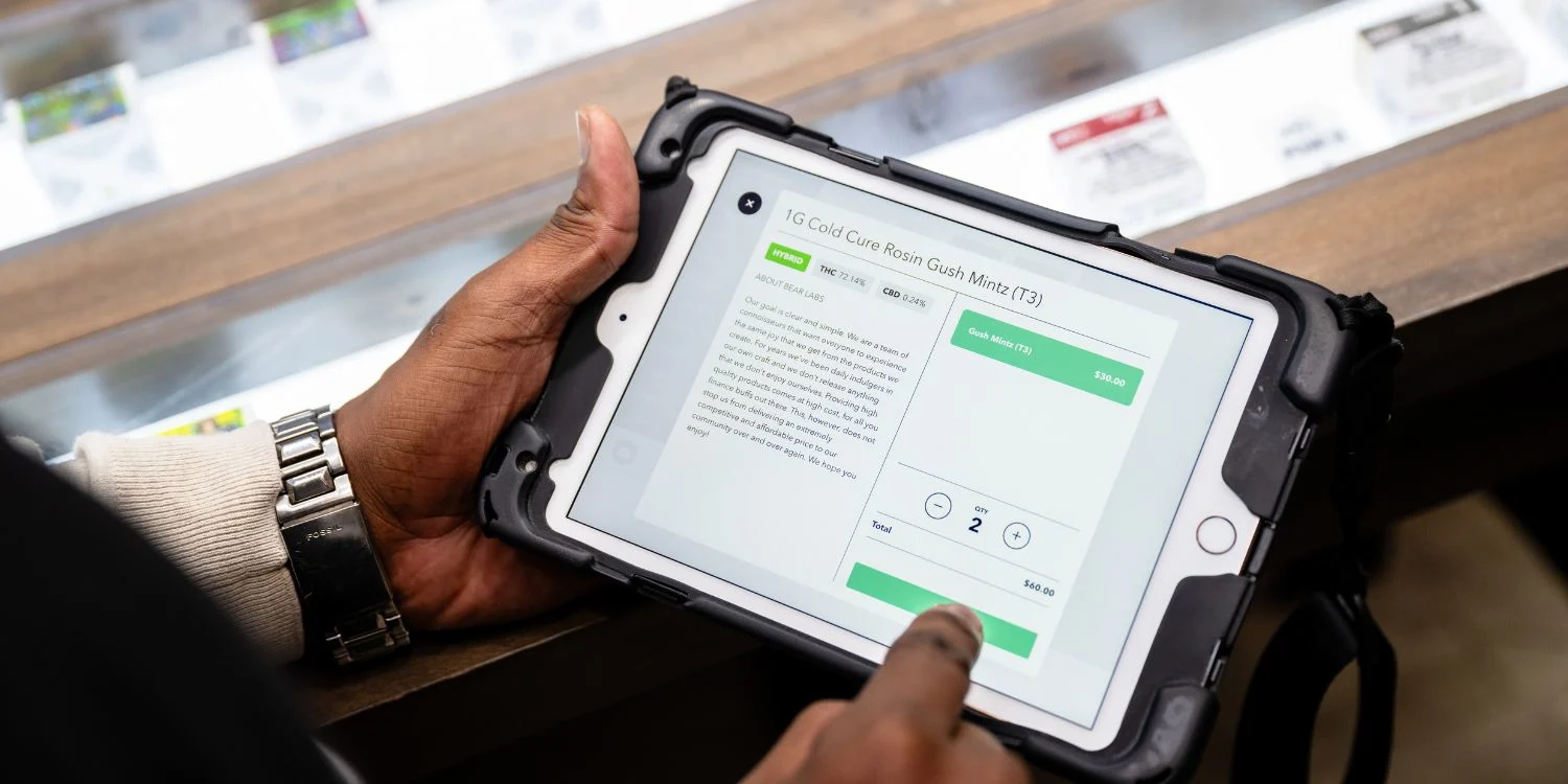 Budtender Using Meadow POS at ILYFTED