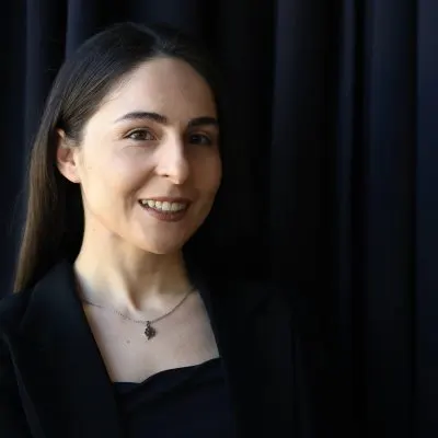 Natasha Razmoska, CEO of BizzBee Solutions