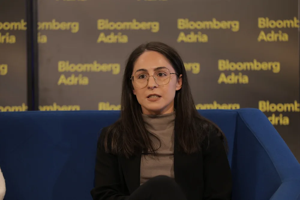 Наташа Размоска на панелот Not So Small Talk на Bloomberg Adria за продуктивност кај МСП