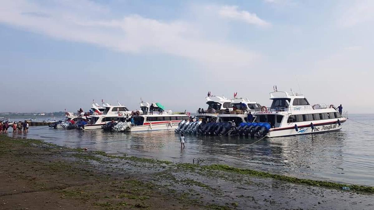 Panduan Liburan ke Nusa Penida Keindahan Alam Hanya 45