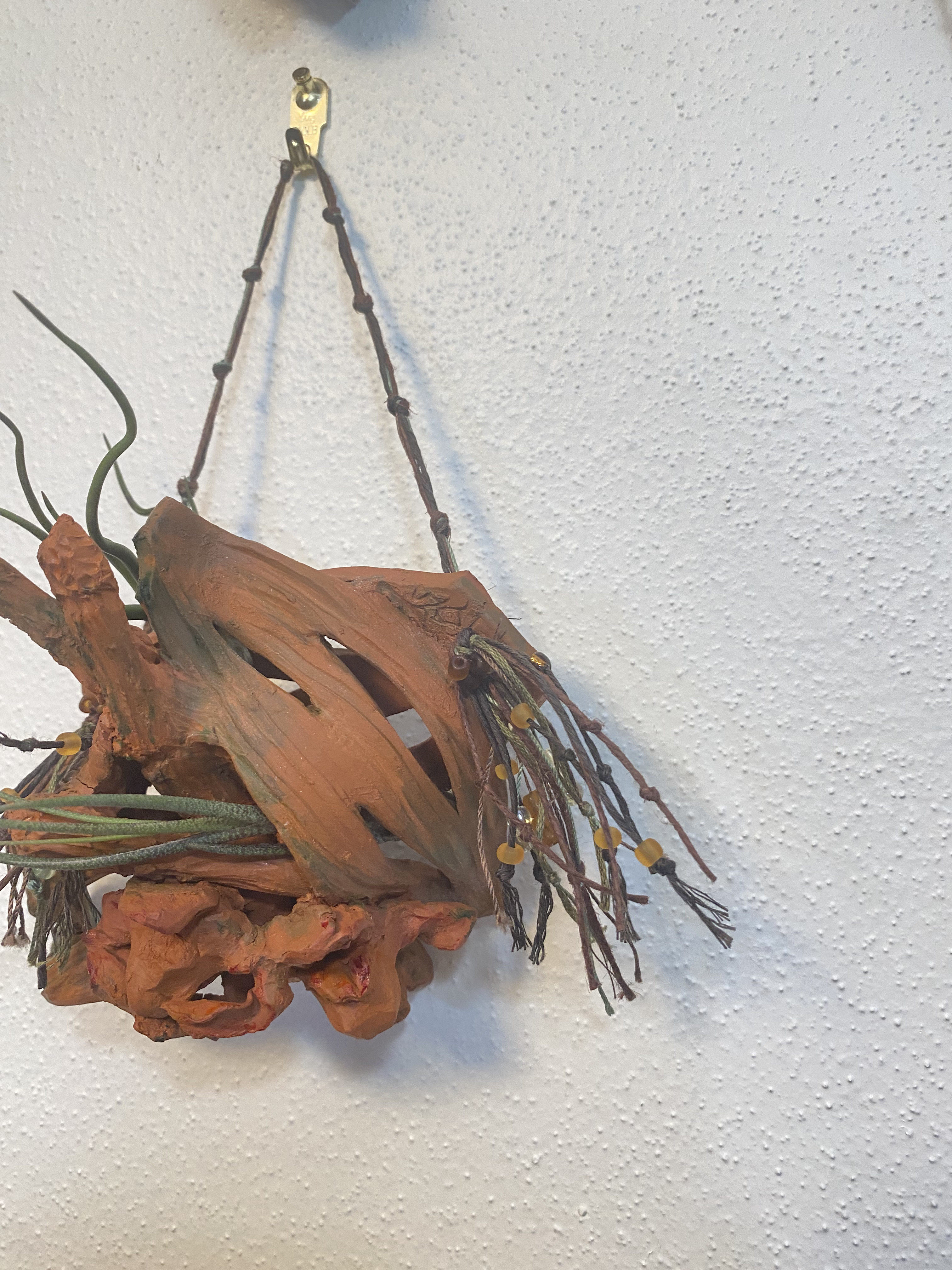 Hand-Sculpted Terracotta Orchid Wall Sconce for Air Plants, 6x7 IN - Image 3