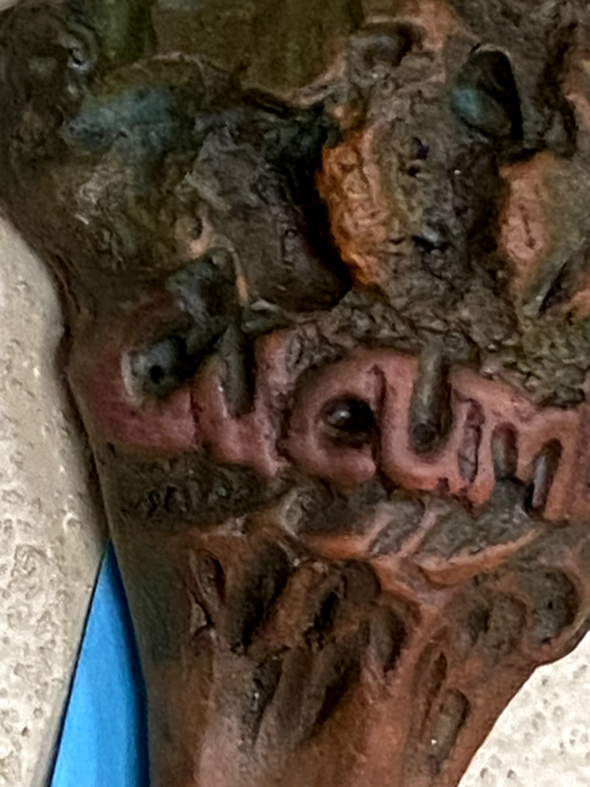 Hand Sculpted Garlic Garden Stake – Terracotta Herb Plant Marker - Image 4