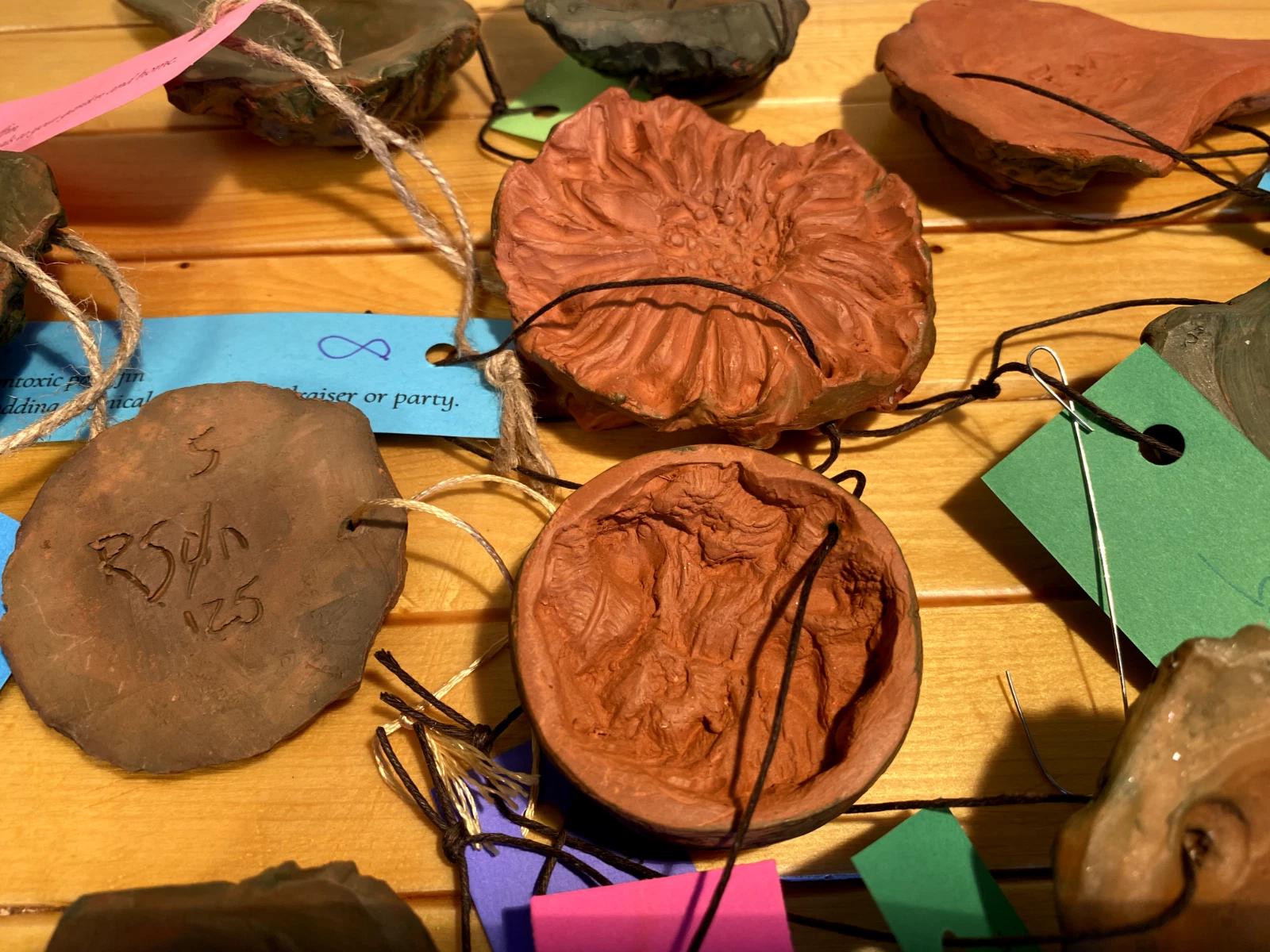 Wholesale Lot 10 Artisan Terracotta Garden & Baking Items - Image 3