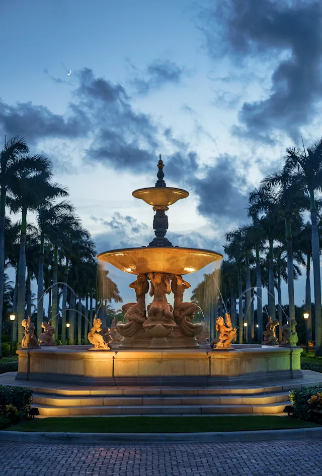 The Breakers Florentine Fountain