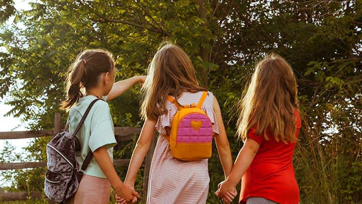 El arte de hacer amigos y fomentar la amistad en los niños