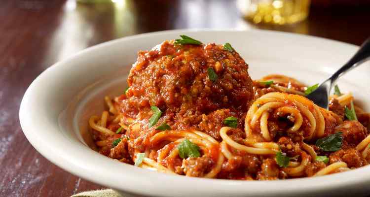 Best Washington Caterers: Reviews and Menus