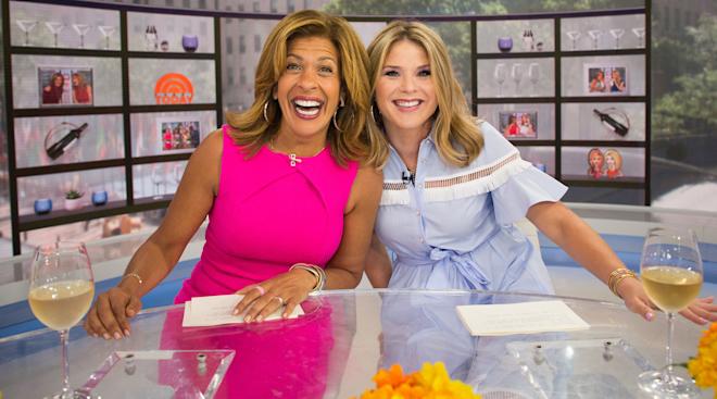 hoda kotb and jenna bush host the today show