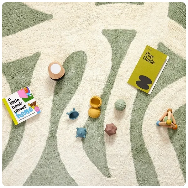 Lalo Play Box for 3-4 month old