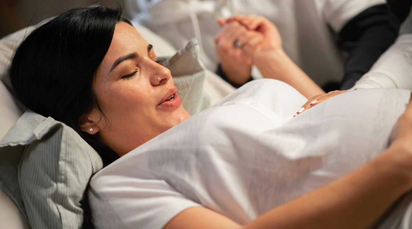 pregnant woman pushing during labor