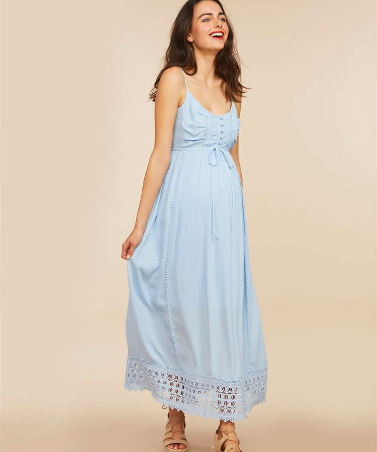Chic Maternity Wedding Guest Dresses for Every Type of Affair