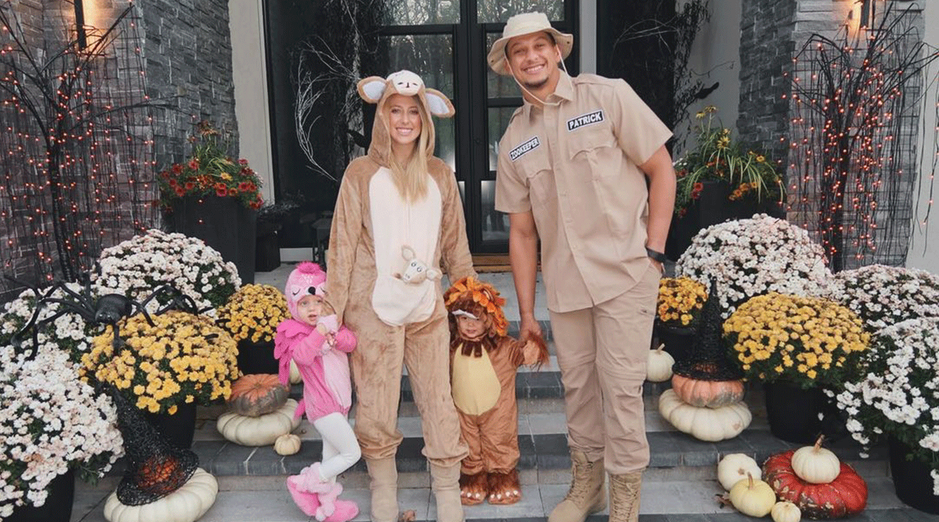 patrick and brittany mahomes family halloween costume 2024