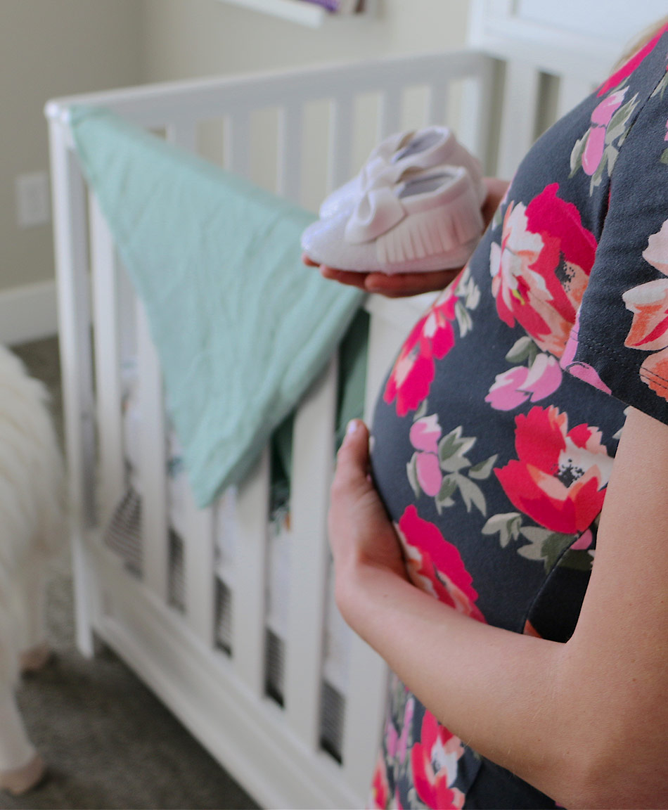 should you put a crib on your registry