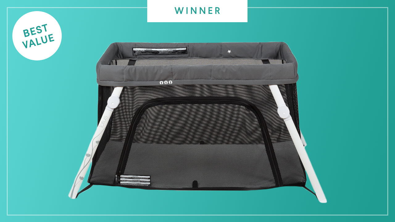 Guava Family Lotus Everywhere Travel Crib wins the 2017 Best of Baby Award from The Bump