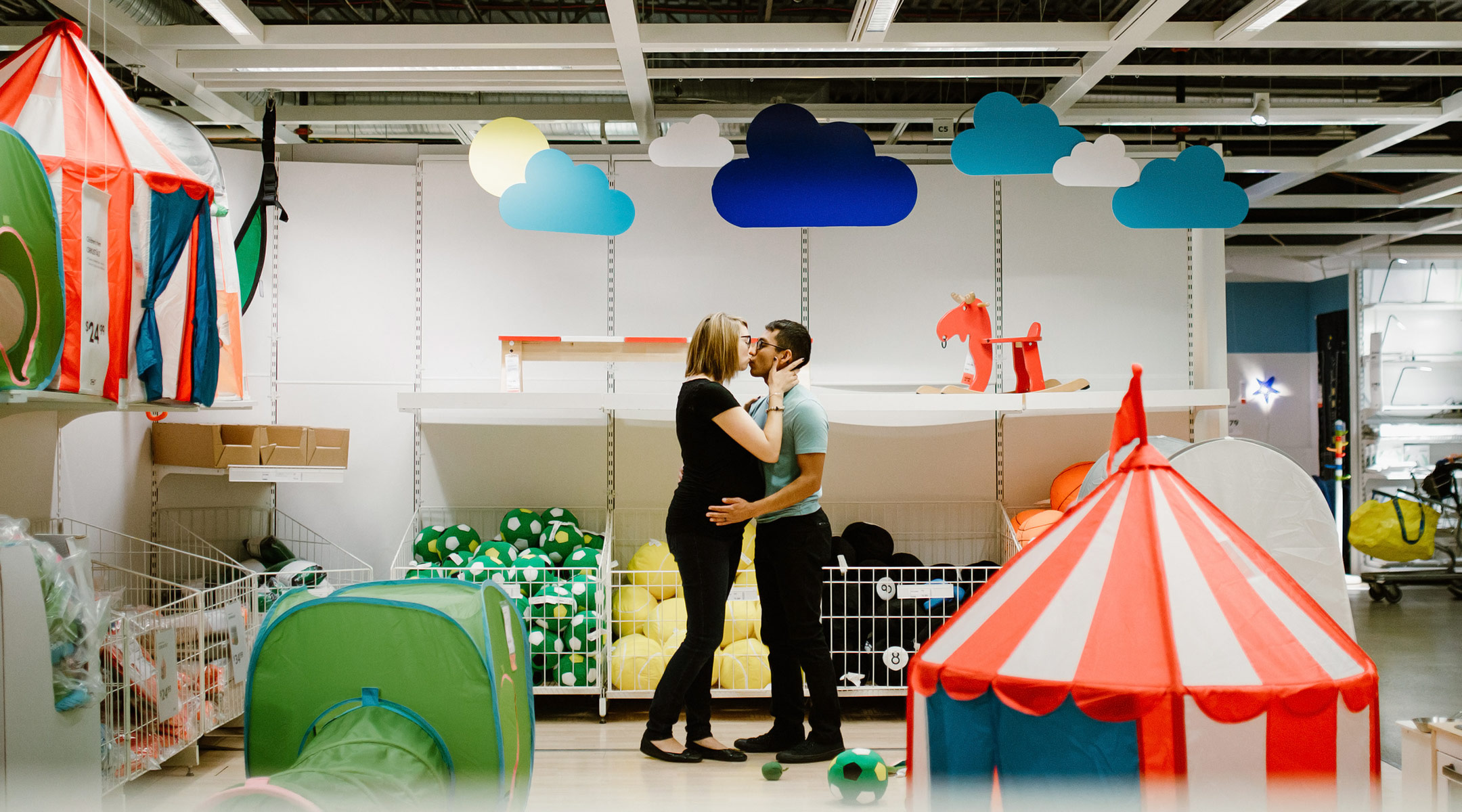 couple does their maternity shoot in ikea