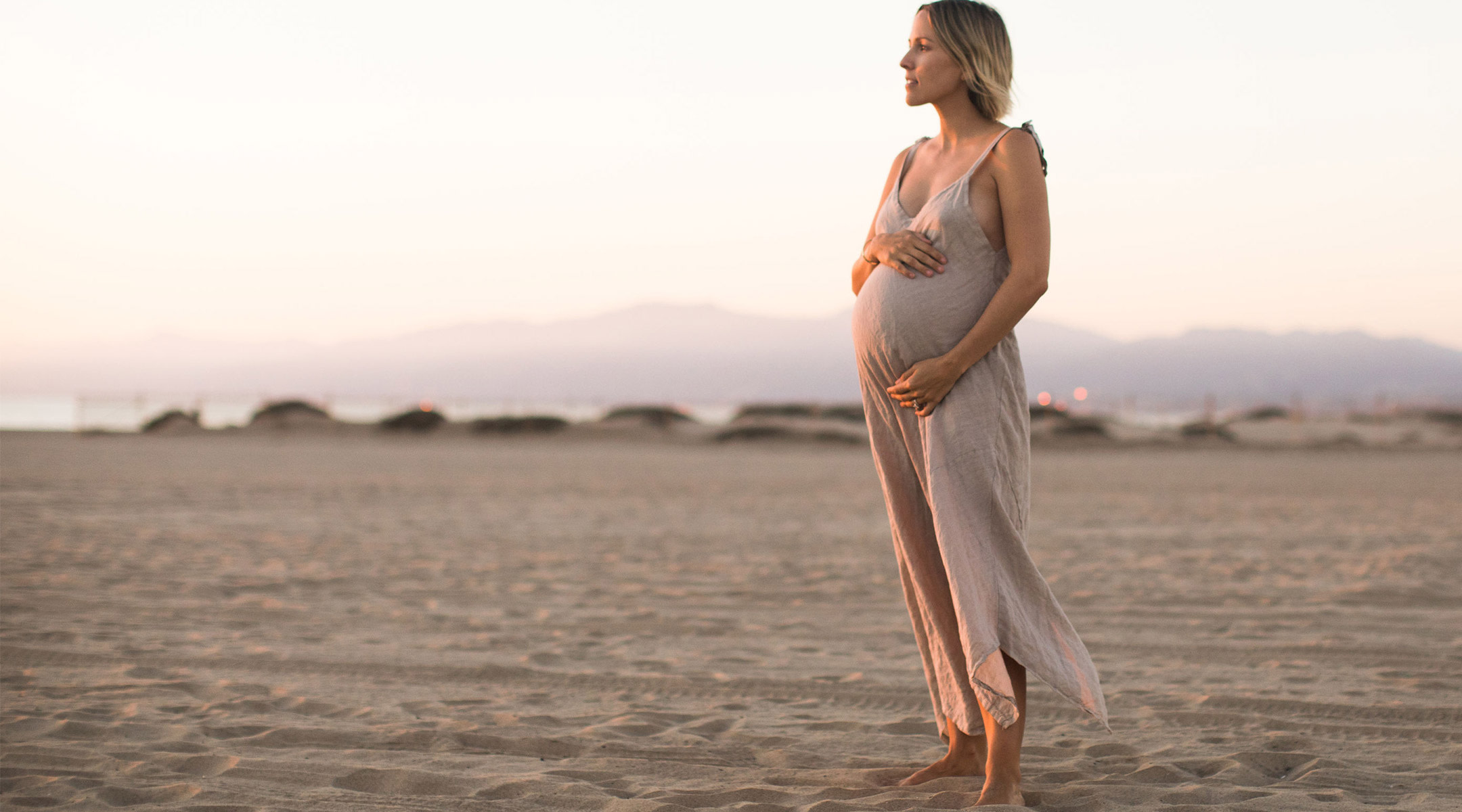 lifestyle blogger jacey duprie opens up about her pregnancy weight gain