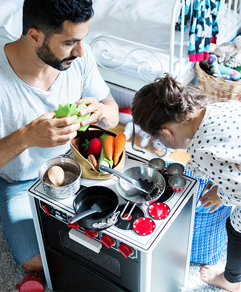 best play kitchen food