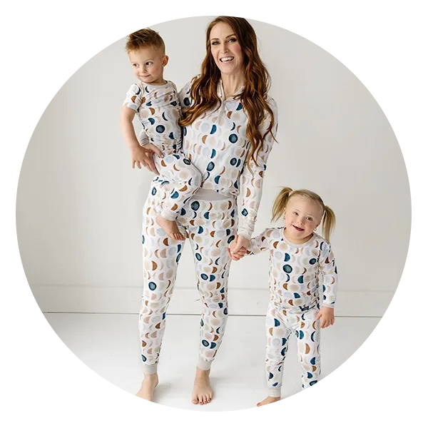 Mommy and Me: Super Cute Outfits for Twinning With Baby