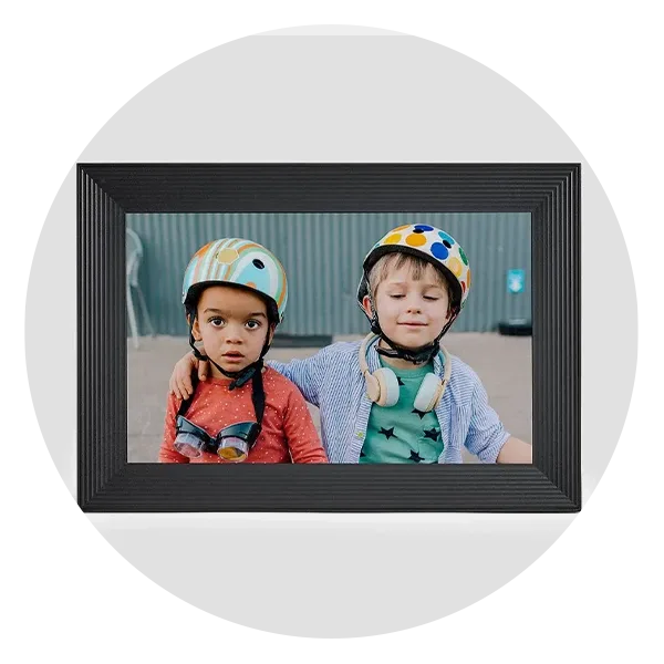 Aura Carver Digital Picture Frame