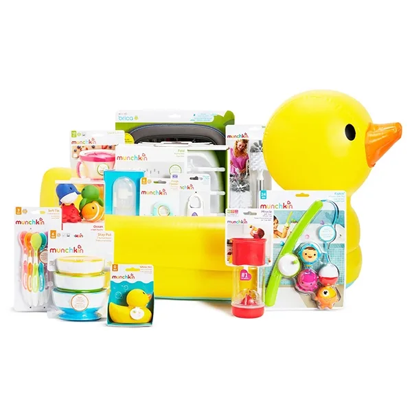 Munchkin White Hot Duck Tub Gift Basket