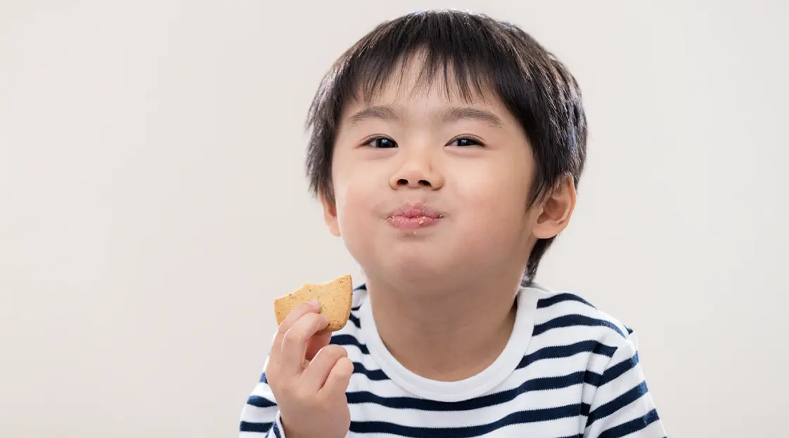 30 Field-Tested Tasty Healthy Snacks For Kids In 2023