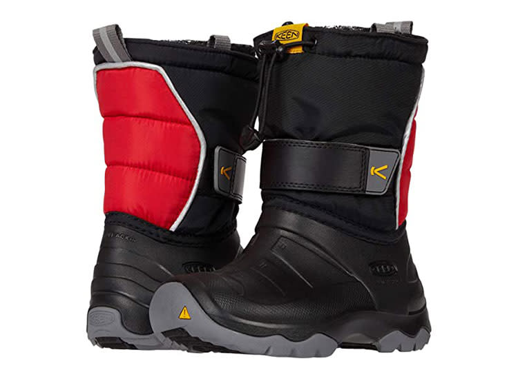 17 Best Toddler Snow Boots (That Moms Will Love Too)