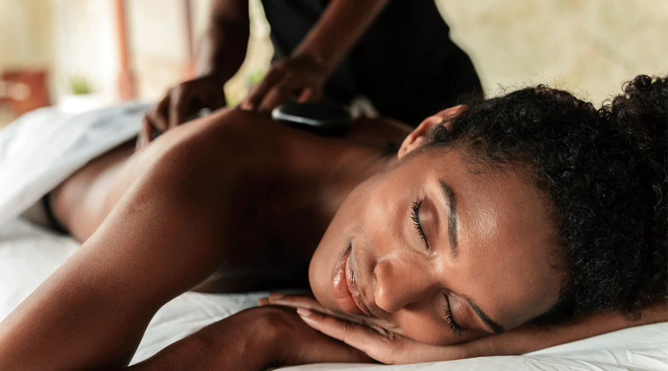 Can You Get a Deep Tissue Massage While Breastfeeding? Safe Tips!